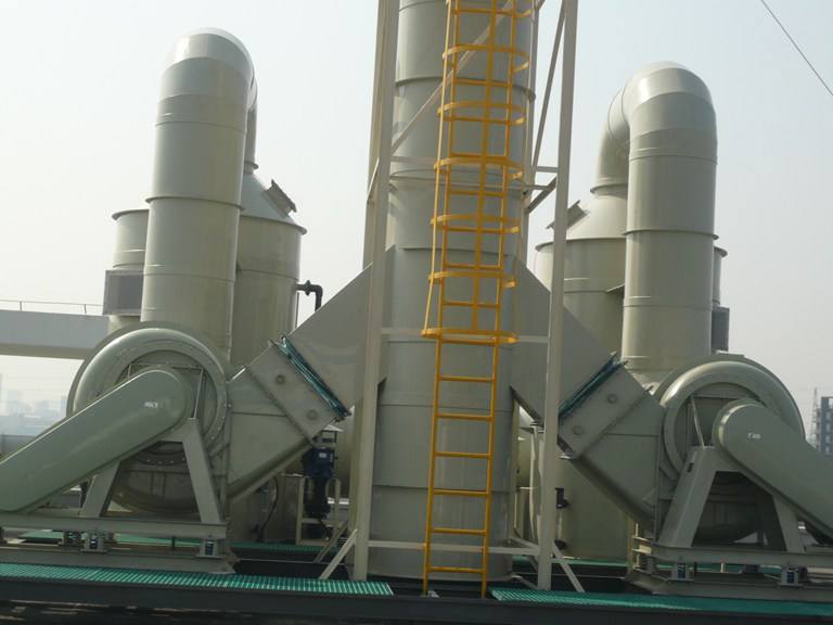 萊蕪化工廠破碎機(jī)除塵設(shè)備